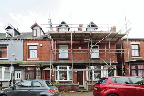 4 bedroom terraced house to rent, Thorne Street, Wakefield, WF2