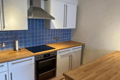 1 bedroom apartment to rent, Kirtleton Avenue, Weymouth