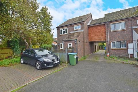 4 bedroom detached house to rent, Marlowe Close, Bognor Regis, PO22