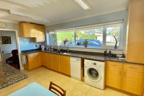 4 bedroom detached bungalow for sale, Wootton Close, Stratford-upon-Avon