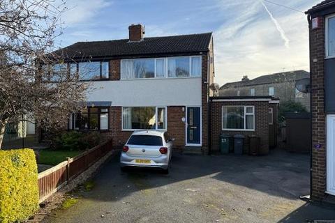 4 bedroom semi-detached house for sale, Thirlmere Gardens, Eccleshill, Bradford