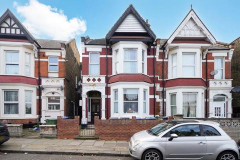 2 bedroom apartment for sale, Sellons Avenue, Harlesden, NW10