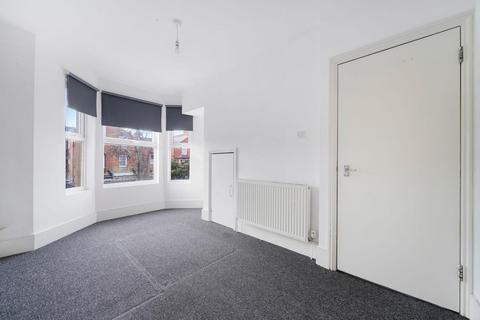 2 bedroom apartment for sale, Sellons Avenue, Harlesden, NW10