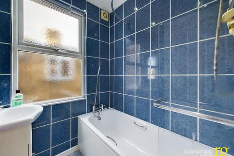 80 Stanley Road, Harrow, HA2 8AZ