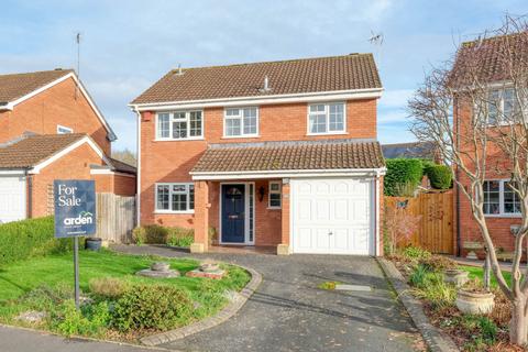 4 bedroom detached house for sale, Berkeswell Close, Church Hill North, Redditch B98 8SF