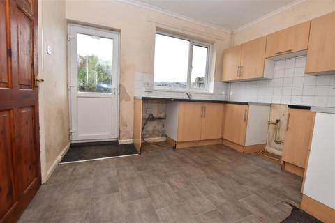 3 bedroom terraced house for sale, Danthorpe Grove, Hull