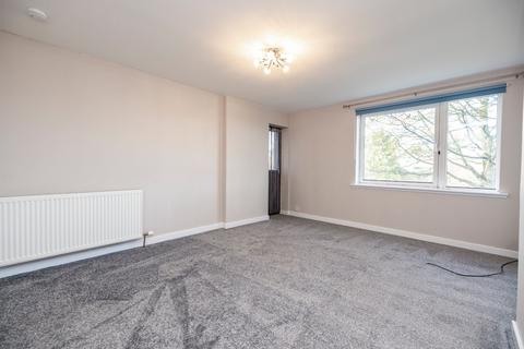 2 bedroom flat to rent, Morrison Drive, Aberdeen, AB10