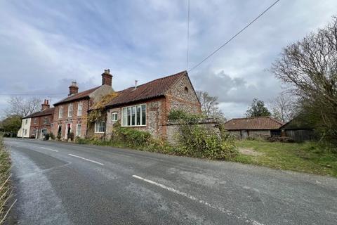 3 bedroom semi-detached house for sale, The Street, Holt NR25