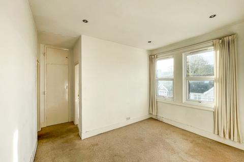 1 bedroom flat for sale, Top Floor Flat, 69 Lorna Road, Hove, East Sussex, BN3 3EL