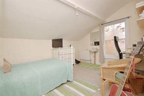 6 bedroom flat to rent, 18571012, Manor Park, Bristol