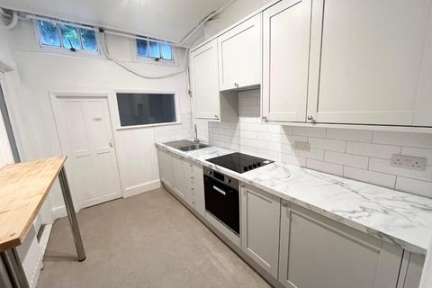 1 bedroom flat to rent, hamilton mansions, Hove BN3