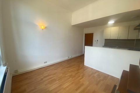 1 bedroom flat to rent, Lothian Road, Tollcross, Edinburgh, EH3