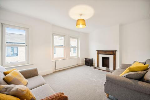 3 bedroom apartment to rent, Coverton Road, Tooting, London, SW17