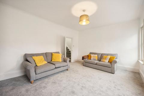 3 bedroom apartment to rent, Coverton Road, Tooting, London, SW17