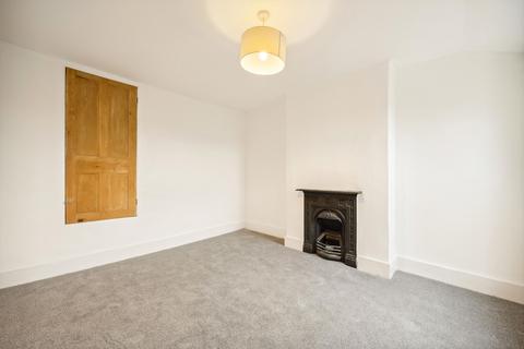 3 bedroom apartment to rent, Coverton Road, Tooting, London, SW17