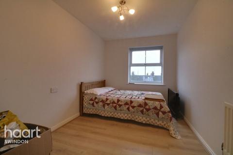 2 bedroom flat to rent, Lynmouth Road, SWINDON