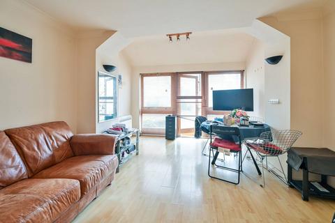 2 bedroom flat for sale, Boat Lifter Way, Canada Water, London, SE16