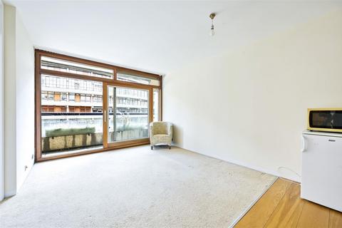 1 bedroom flat to rent, Barbican, London EC2Y