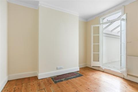 2 bedroom terraced house to rent, Princes Crescent, Brighton, BN2