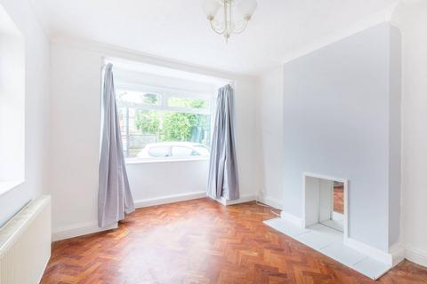 3 bedroom detached house to rent, Repton Avenue, North Wembley, Wembley, HA0