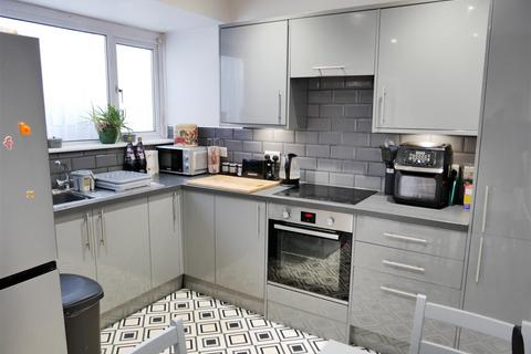 55 Bryans Close Road, Calne, SN11 9AB