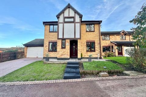 3 bedroom detached house for sale, Applegarth, Coulby Newham, Middlesbrough