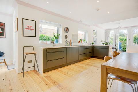 4 bedroom terraced house for sale, Cumberland Road, Brighton, BN1