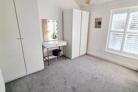 69 Tower Road, Sutton Coldfield, B75 5EA
