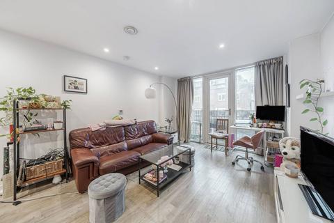 2 bedroom flat for sale, Tooting High Street, Tooting, London, SW17