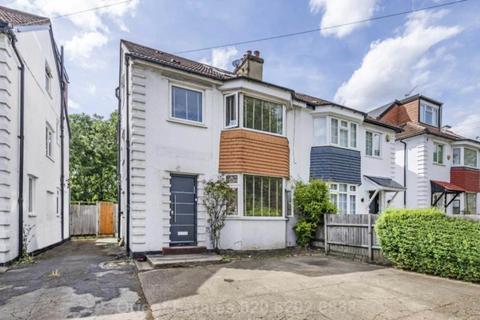 4 bedroom semi-detached house for sale, Holder Hill, London