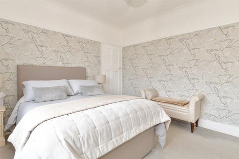 68 Hillingdon Road, Bexleyheath, DA7 6LL