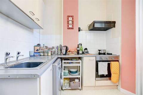 1 bedroom flat to rent, Brunswick Place, Hove, BN3