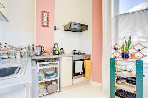 1 bedroom flat to rent, Brunswick Place, Hove, BN3