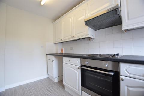 2 bedroom terraced house to rent, Beck Mews, Cayton, Scarborough