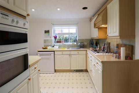 4 bedroom detached house to rent, Williams Close, Ely CB7