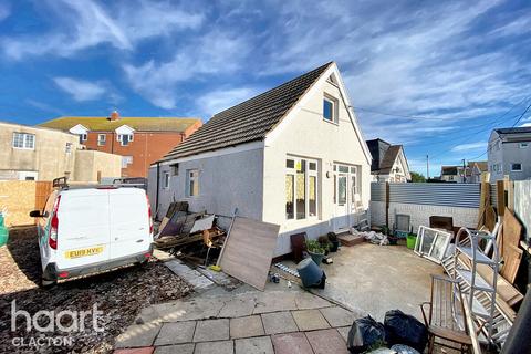 2 bedroom detached bungalow for sale, Beach Way, Clacton-On-Sea