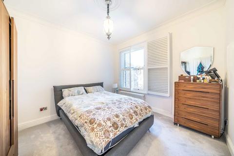 6 bedroom house to rent, Salisbury Road, Richmond TW9