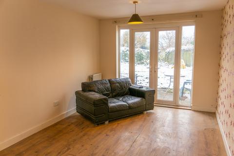 2 bedroom semi-detached house for sale, Kentmere Avenue, Leeds, LS14