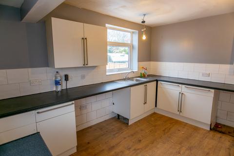 2 bedroom semi-detached house for sale, Kentmere Avenue, Leeds, LS14