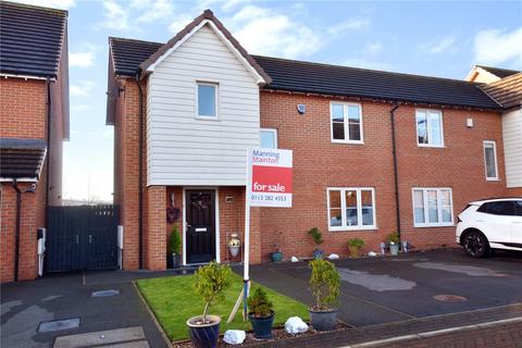 3 bedroom semi-detached house for sale, Moore Way, Castleford, West Yorkshire