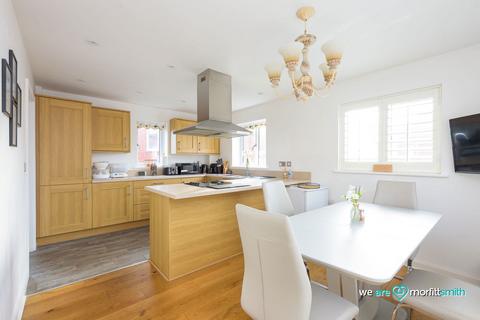 3 bedroom detached house for sale, Brathay Road, Sheffield, S4 8AW