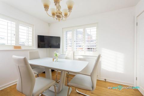 14 Brathay Road, Sheffield, S4 8AW