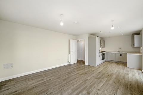 2 bedroom flat to rent, Trumpington, Cambridge CB2