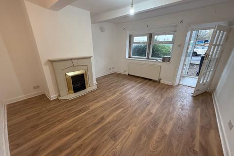 18 Blackmires, Halifax, HX2 9AA