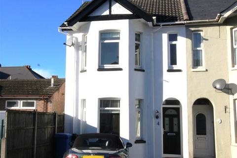 3 bedroom end of terrace house to rent, Weymouth Road, Poole