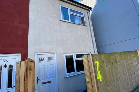 3 bedroom terraced house for sale, Love Road, Lowestoft, Suffolk