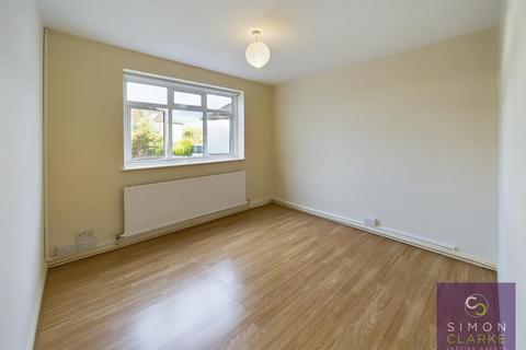 3 bedroom apartment to rent, Weirdale Avenue, Whetstone, N20 - SHORT TERM RENTAL ONLY