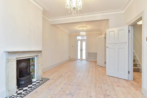 3 bedroom terraced house for sale, Coventry Street, Brighton, East Sussex