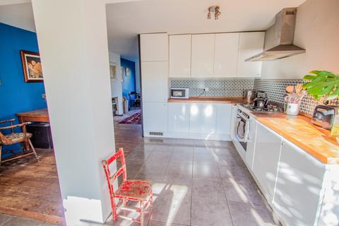 10 Barton Paddocks, Tipton St John, Sidmouth, EX10 0AD