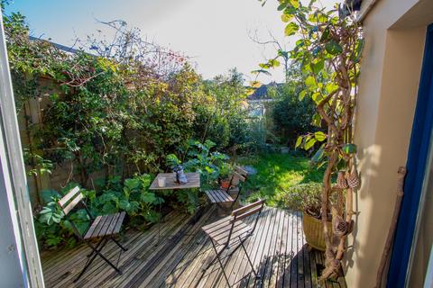 10 Barton Paddocks, Tipton St John, Sidmouth, EX10 0AD